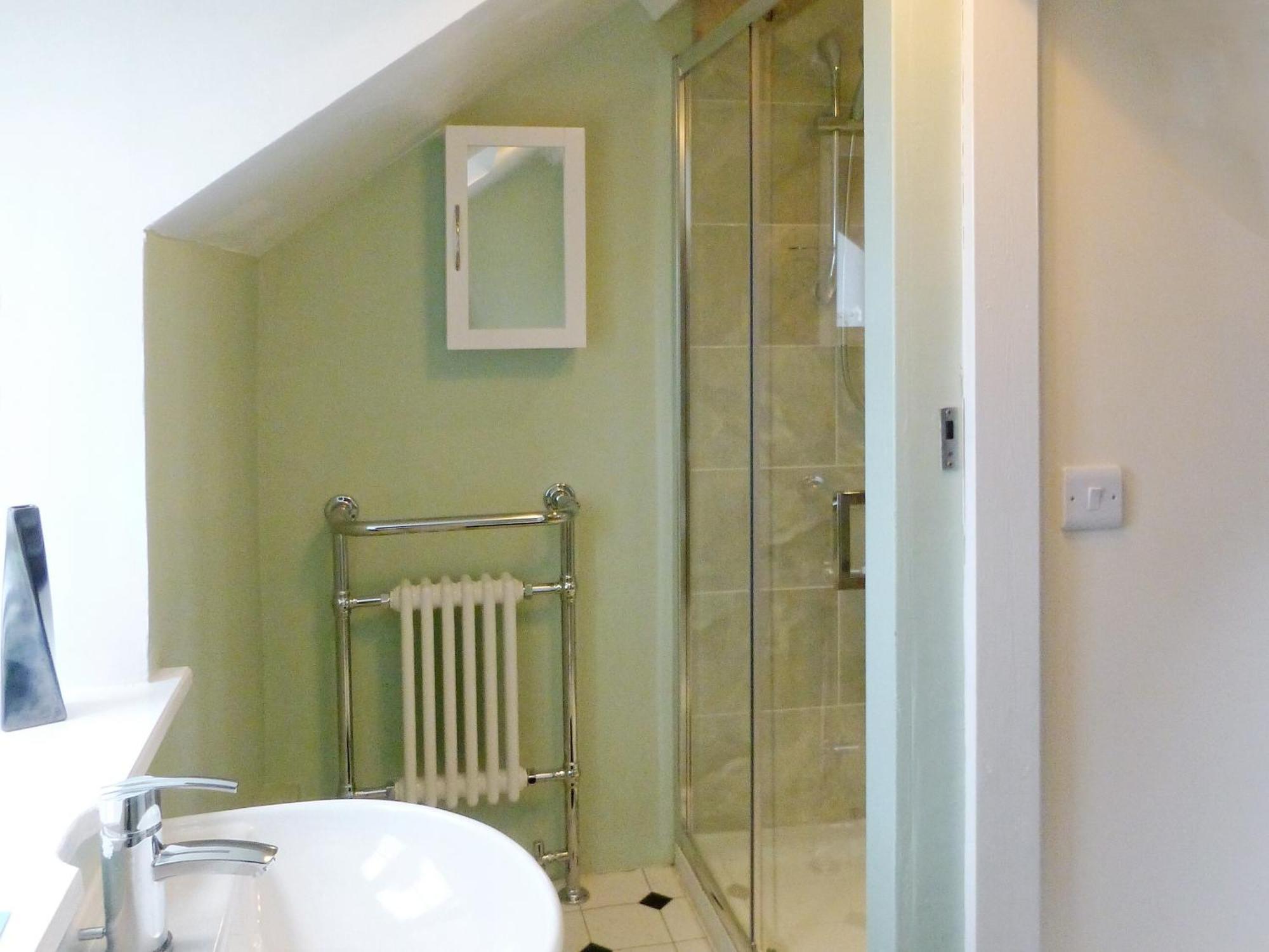 Thornhill Villa Whitchurch  Ngoại thất bức ảnh