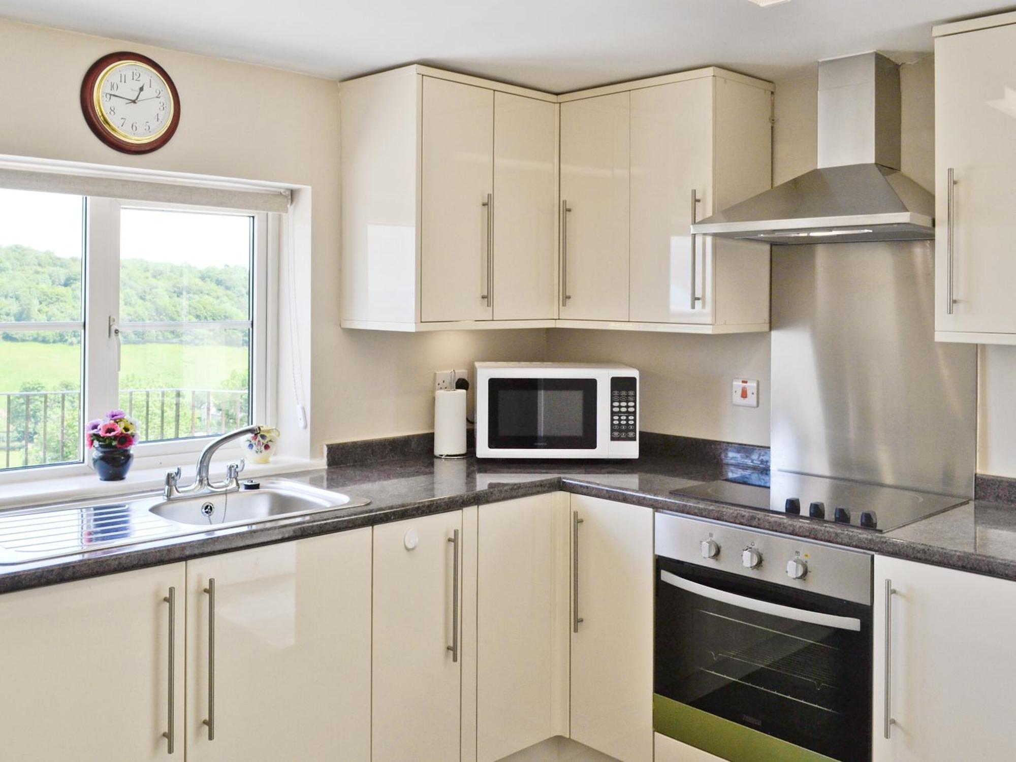 Thornhill Villa Whitchurch  Ngoại thất bức ảnh